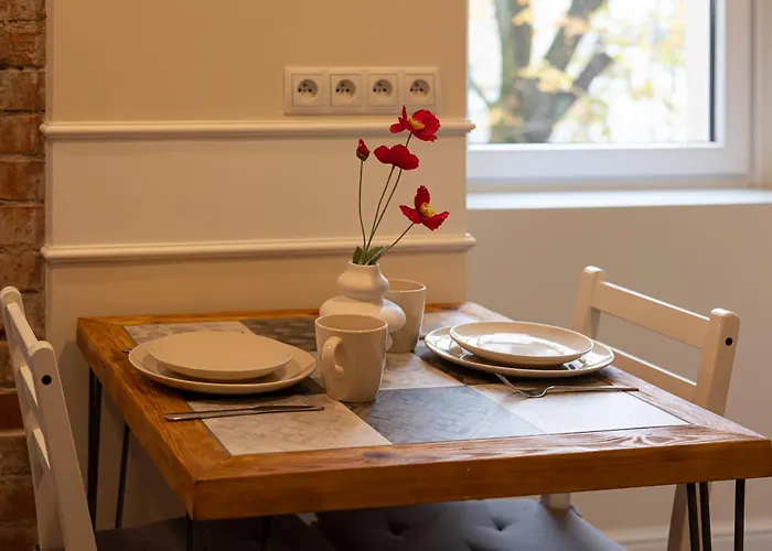 2homerent W Dzielnicy Muzycznej Apartment *